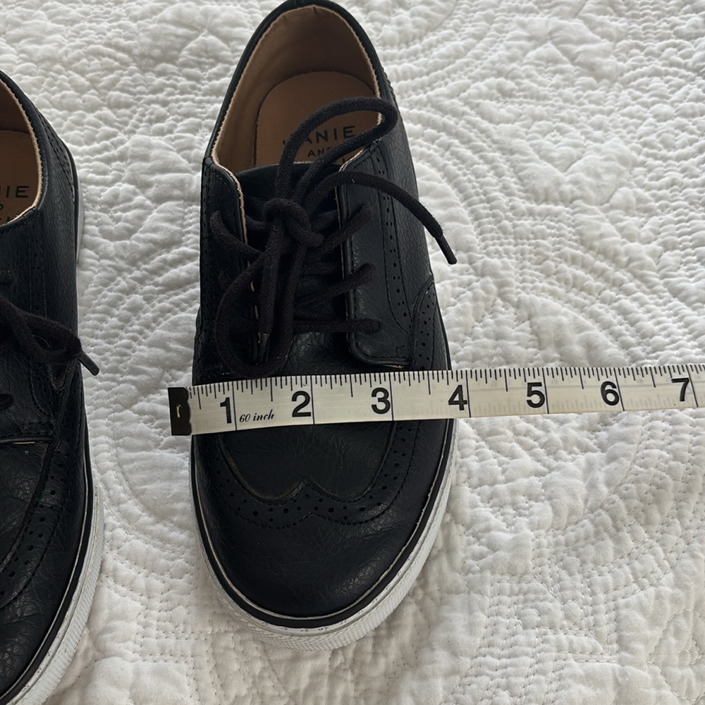 Janie & Jack Wingtip Sneaker - Picture 13 of 13